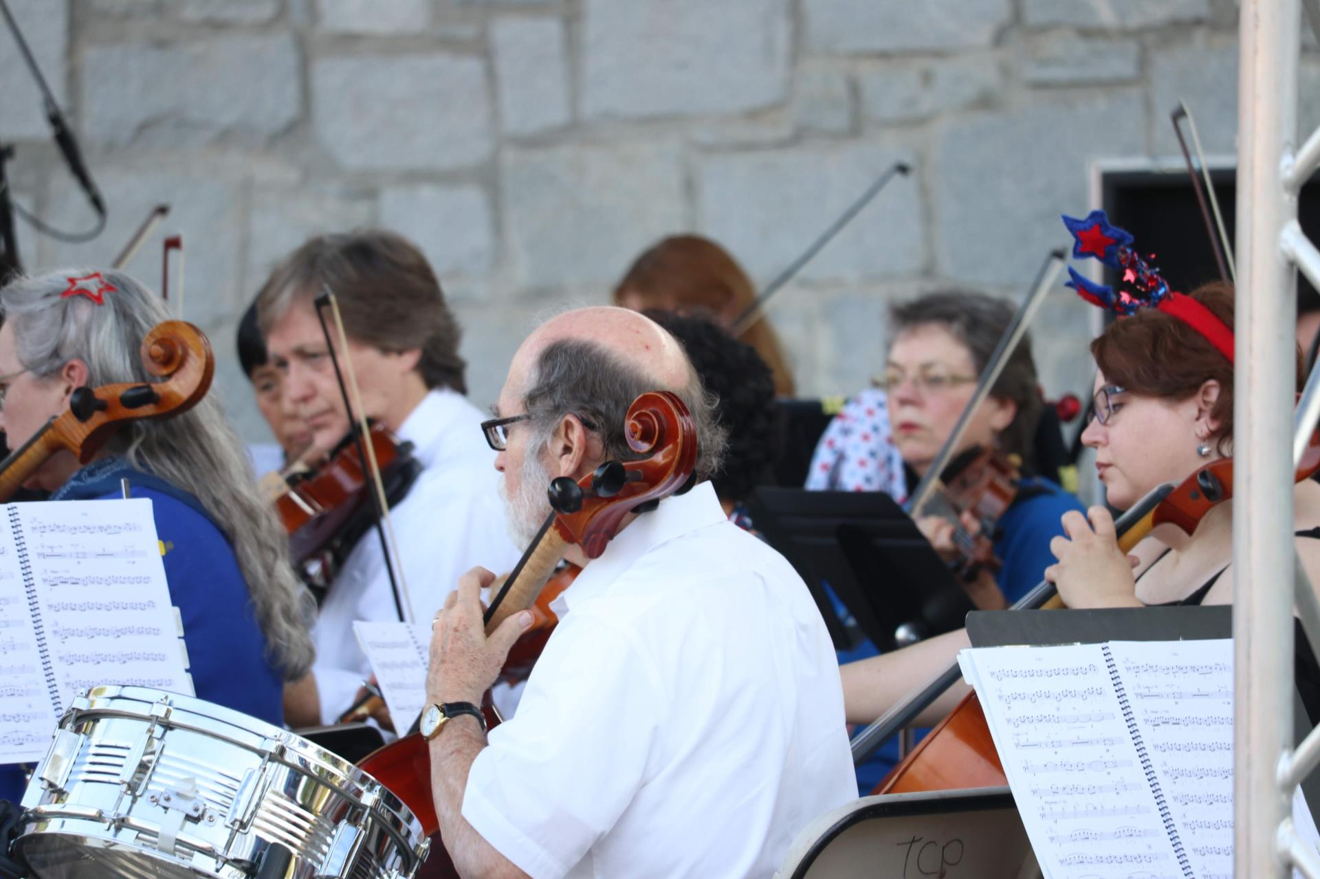 Red, White, Bluegrass & Bach Red, White, Bluegrass & Bach